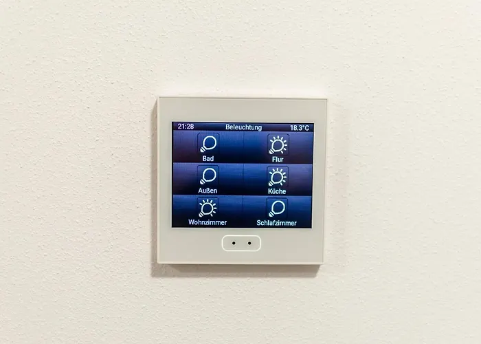 Modernes Mit Eigener Terrasse & Garten Lägenhet *