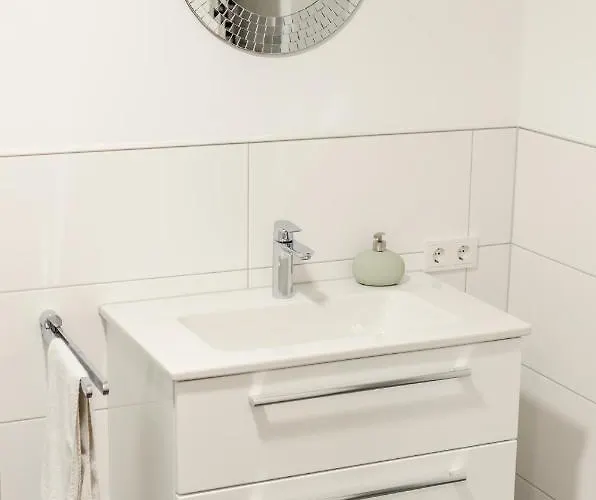 Appartamento Modernes Mit Eigener Terrasse & Garten Aalen