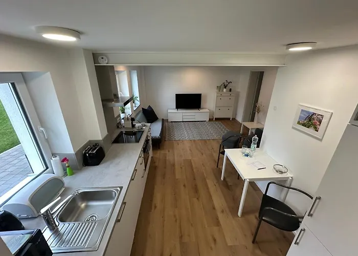 Modernes Mit Eigener Terrasse & Garten Appartamento *